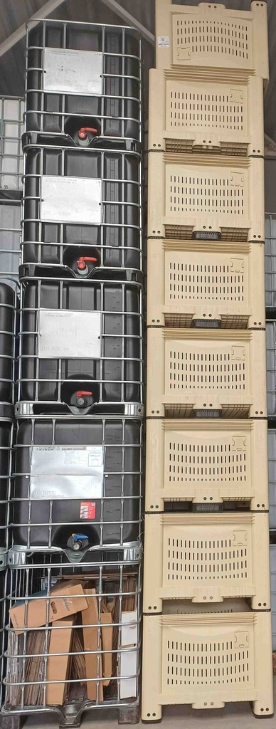 Caisse-palette plastique ajourée occasion +- 600 litres 1200x1000x780 mm