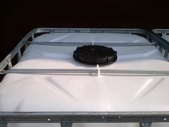 Cuve IBC 1000 litres reconditionnée poche neuve - Naturel FDA ouvreture 225mm - Palette plastique "Werit"