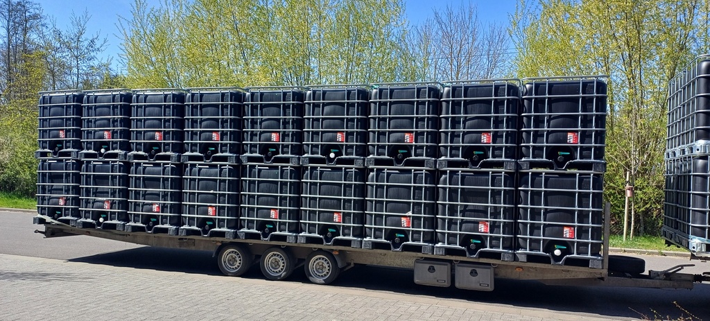 ​​​Cuve IBC 1000 litres rénovée - Noir ouverture 150mm - palette plastique "Schutz"